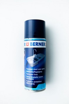 Sprej na �i�t�n� a o�et�en� nerezu