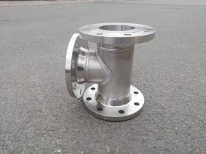 T kus p��rubov� nerez 1.4571